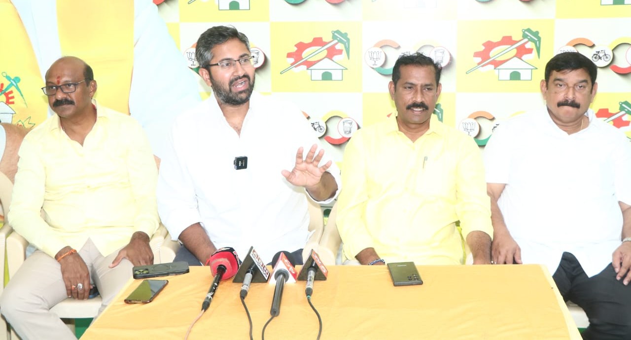 NDA leaders rule out privatisation of Vizag Steel Plant
