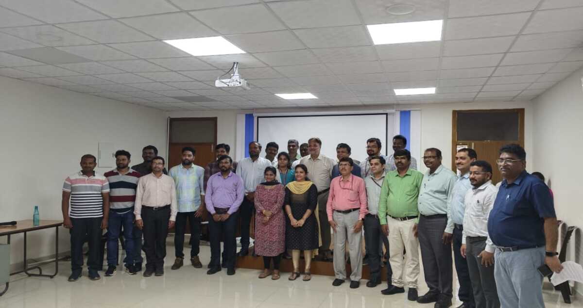 HSL Hosts Managerial Development Program for Mid-Level Executives
