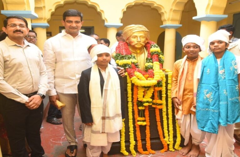 Minister urges inclusion of Gurajada’s life and works in textbooks