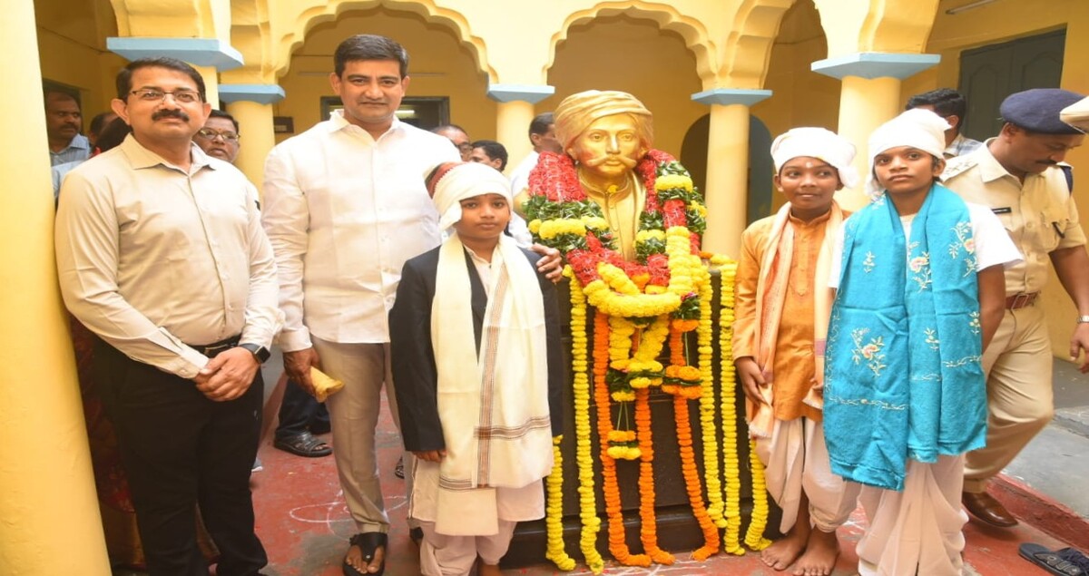 Minister urges inclusion of Gurajada’s life and works in textbooks