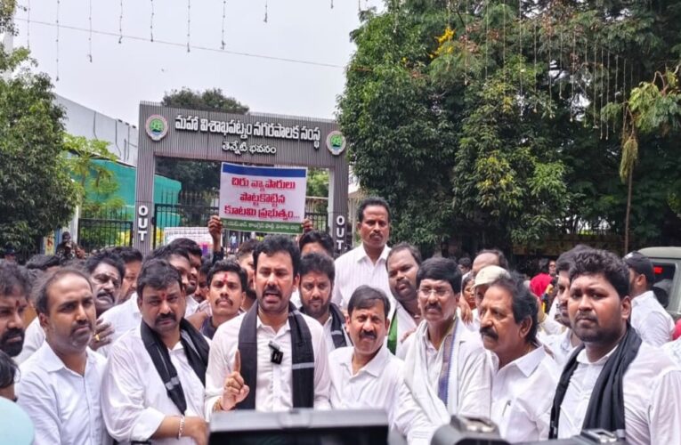 YSRCP protests demolition of hawkers’ shops in Visakhapatnam