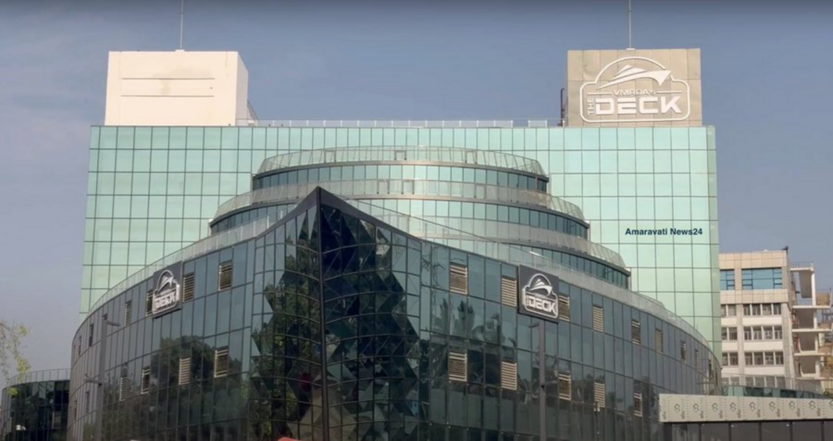 Competition Intensifies for Vacant Office Floor at VMRDA’s The Deck