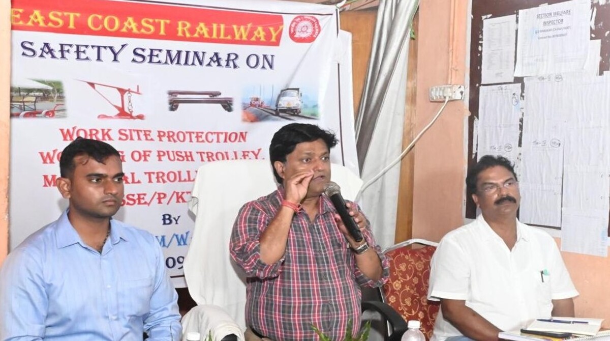 Waltair Division organises safety seminar for track staff at Kottavalasa