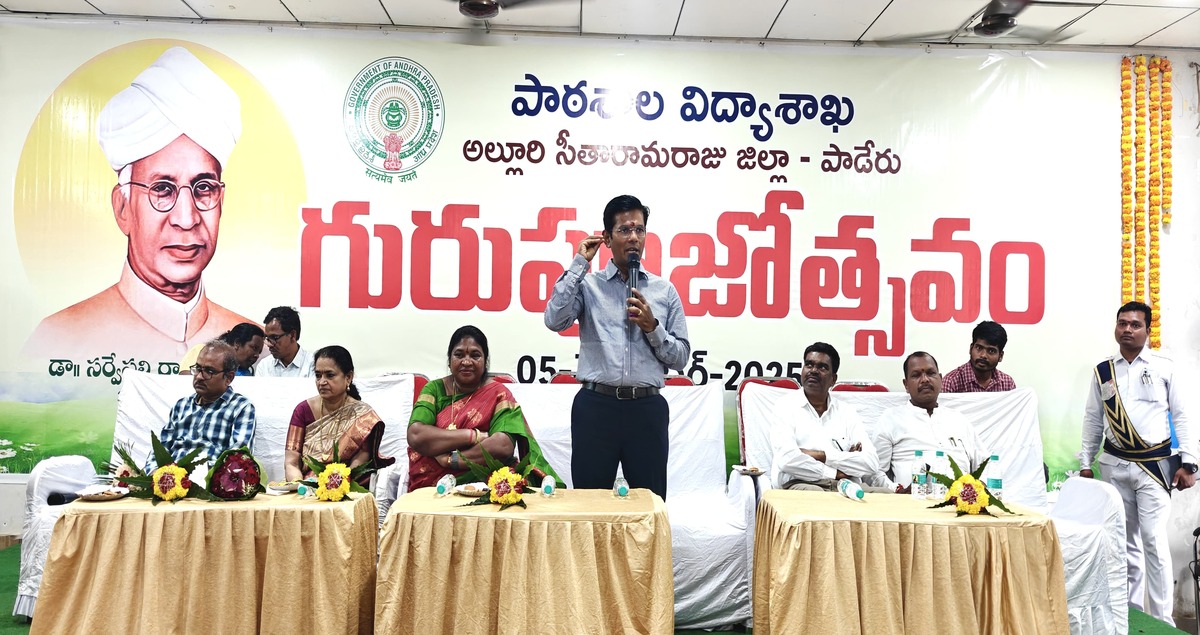 Teachers are the foundation of social development: Collector