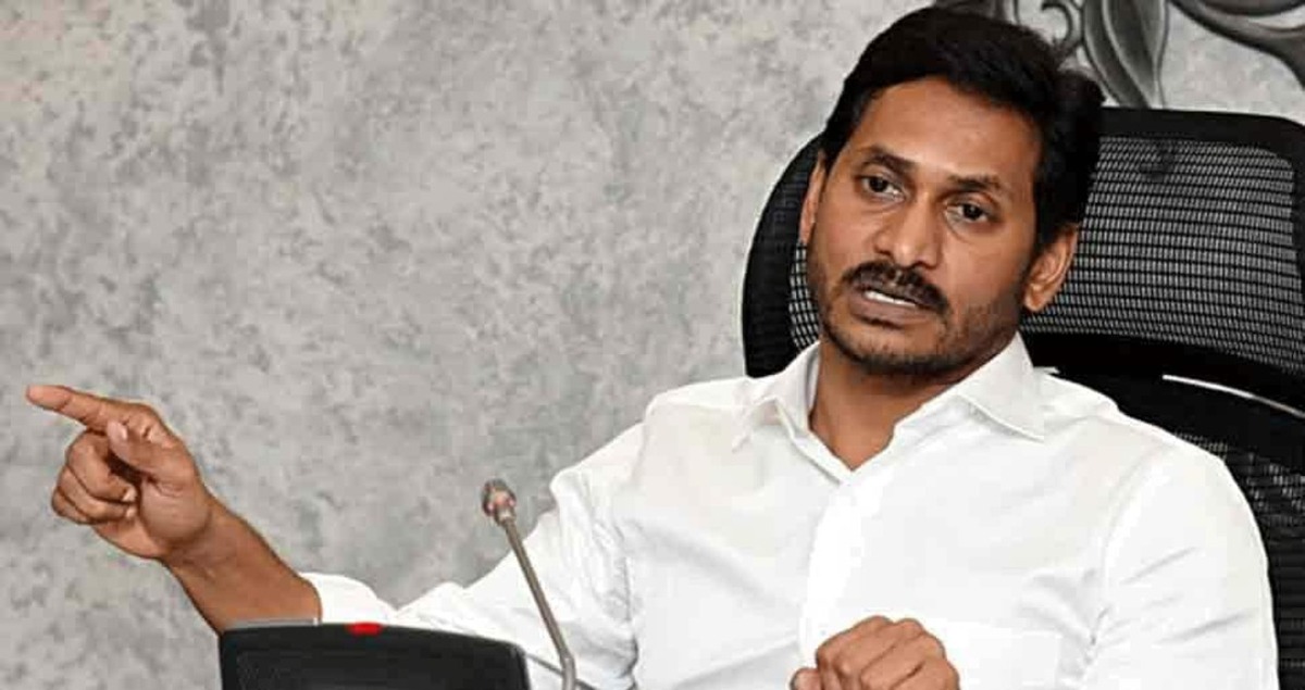SIT Zeroes In on YS Jagan Mohan Reddy in Multi-Crore Liquor Scam