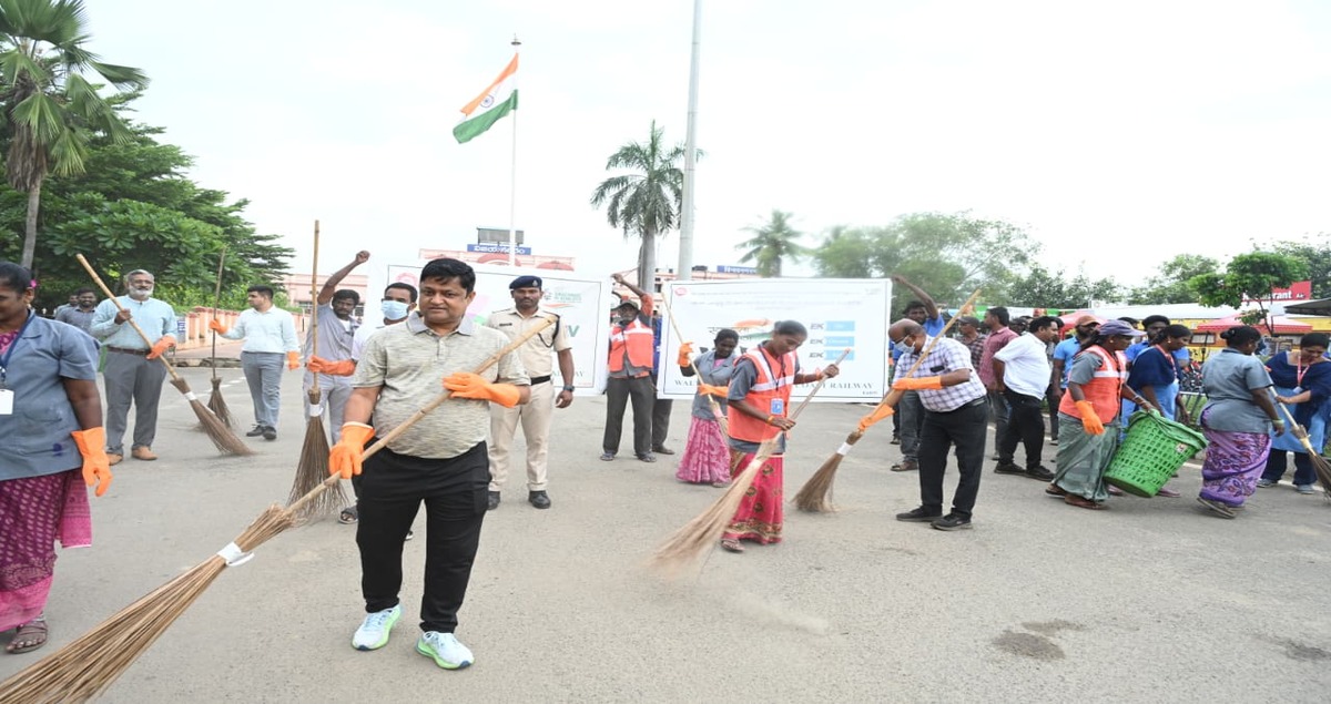 DRM Lalit Bohra Leads Swachhta Hi Seva Drive at Vizianagaram Railway Station