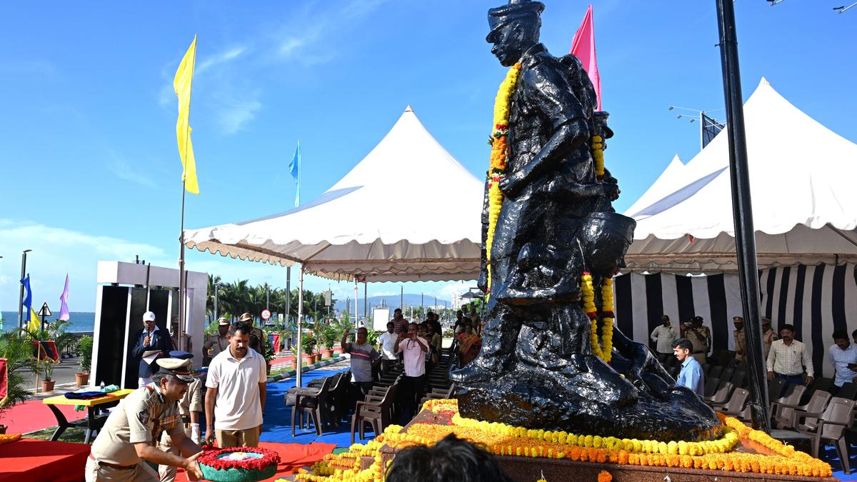 Police Commissioner pays tribute to fallen officers