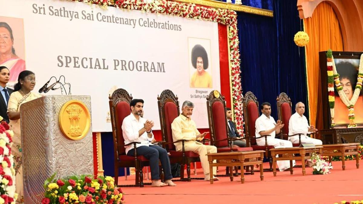President Murmu Hails Sai Baba’s Philosophy as a Guiding Light