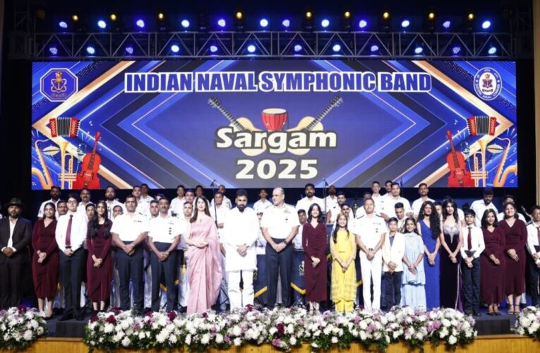 Navy Day Celebrated with ‘SARGAM’ Musical Evening