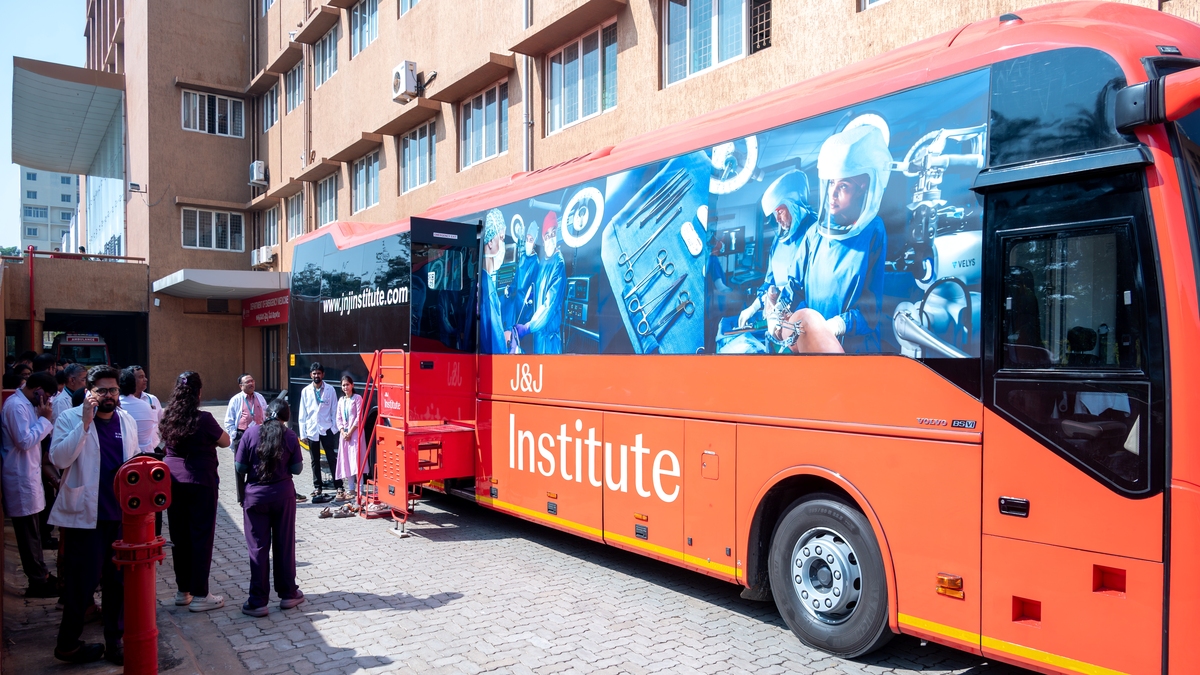 J&J’s ‘Institute on Wheels’ enhances clinical training at GIMSR