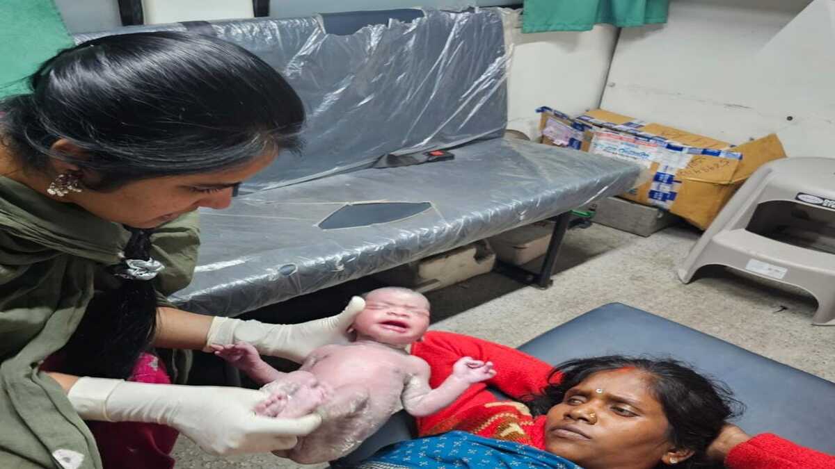 Swift Railway Response Helps Passenger Deliver Healthy Baby