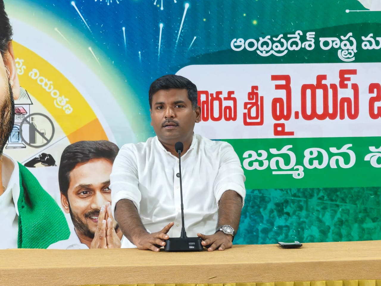 Amarnath slams govt over push for privatisation