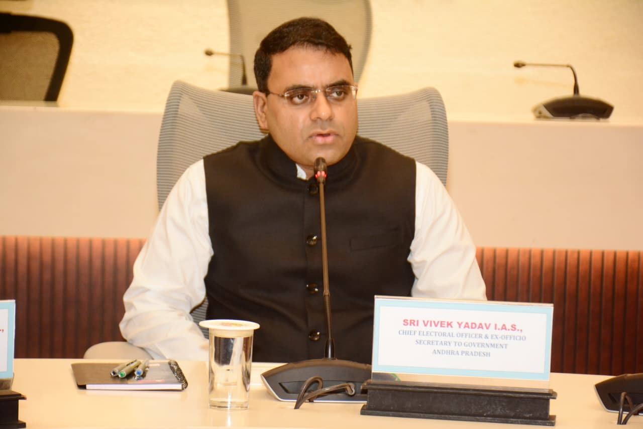 CEO calls for transparent voter list mapping