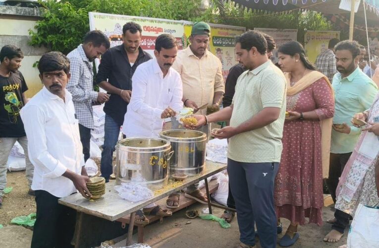 Charity groups step in as Ratha Saptami rush swells at Arasavalli