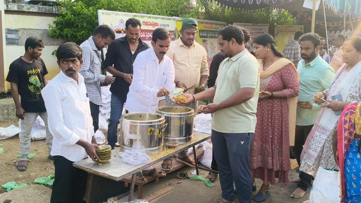 Charity groups step in as Ratha Saptami rush swells at Arasavalli
