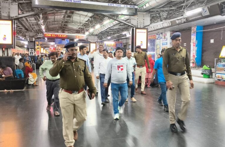 Waltair Division Tightens Crowd Management at Stations