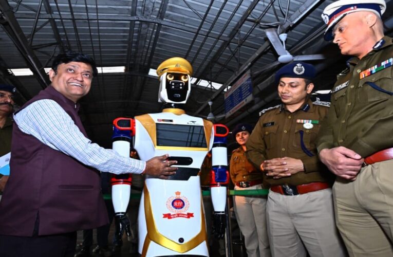 Humanoid Robot Deployed at Vizag Station for passenger safety