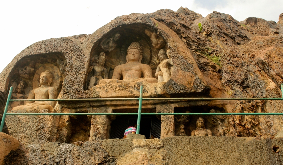 Bojjannakonda Buddhist Site Sees Surge in Tourist Footfall Ahead of Kanuma Mela