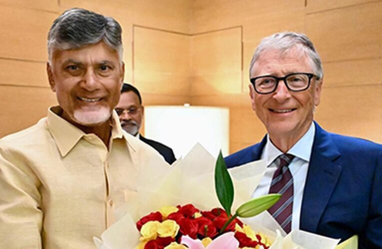 Bill Gates to Review AP Projects, Explore Collaboration