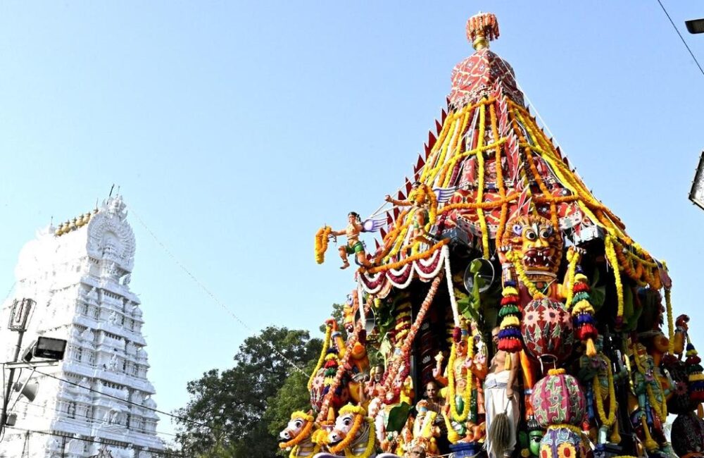 Rathotsavam marks penultimate Brahmotsavam day in Tirupati