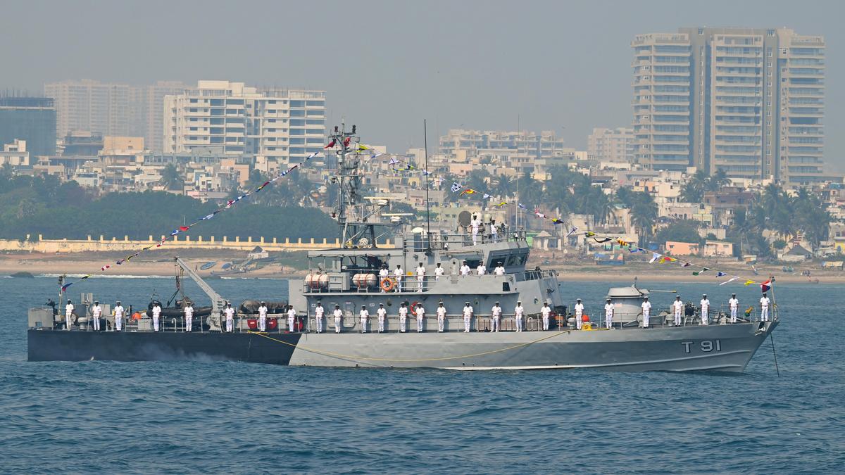 Vizag Set for Presidential Fleet Review