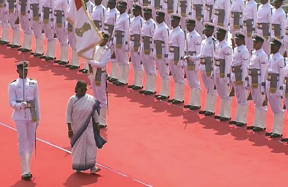 President Murmu Stresses Naval Cooperation at IFR