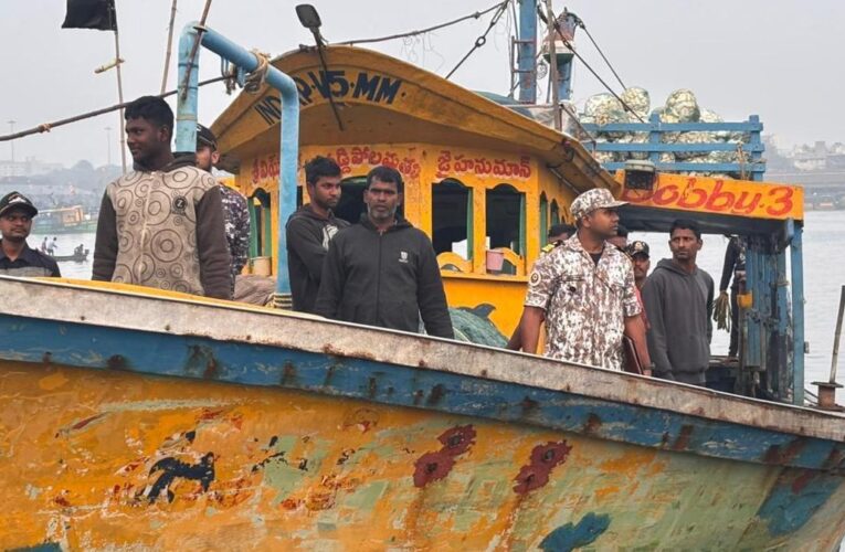 Nine fishermen back home after 100-day detention in Bangladesh
