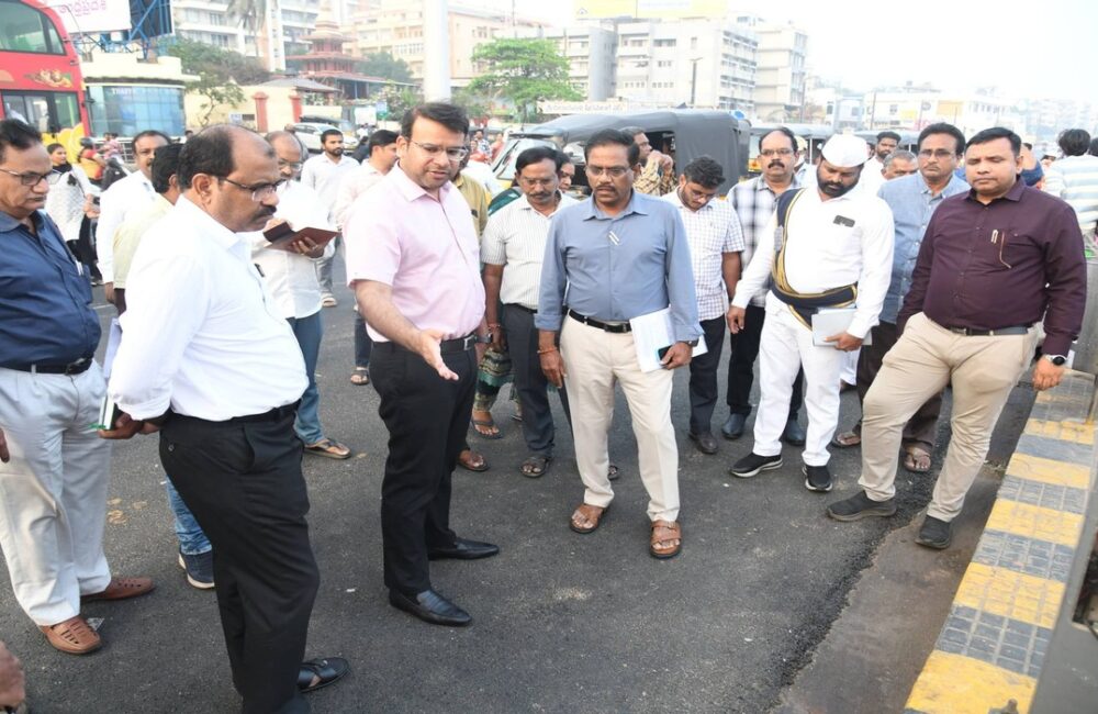 GVMC Commissioner reviews beach corridor ahead of Fleet Review