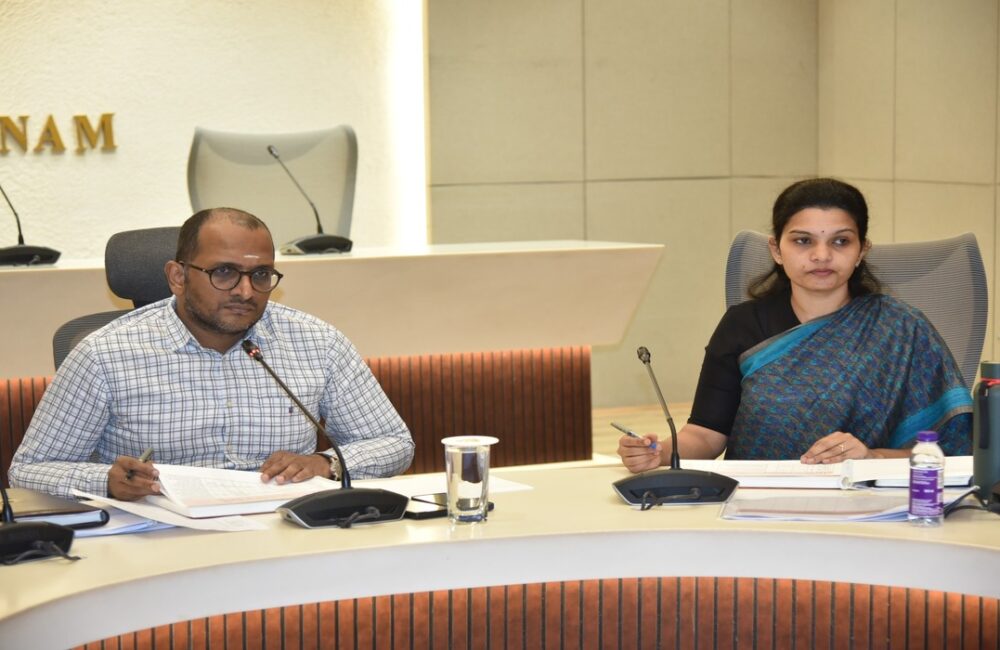 Collector seeks fast disposal of regularisation cases