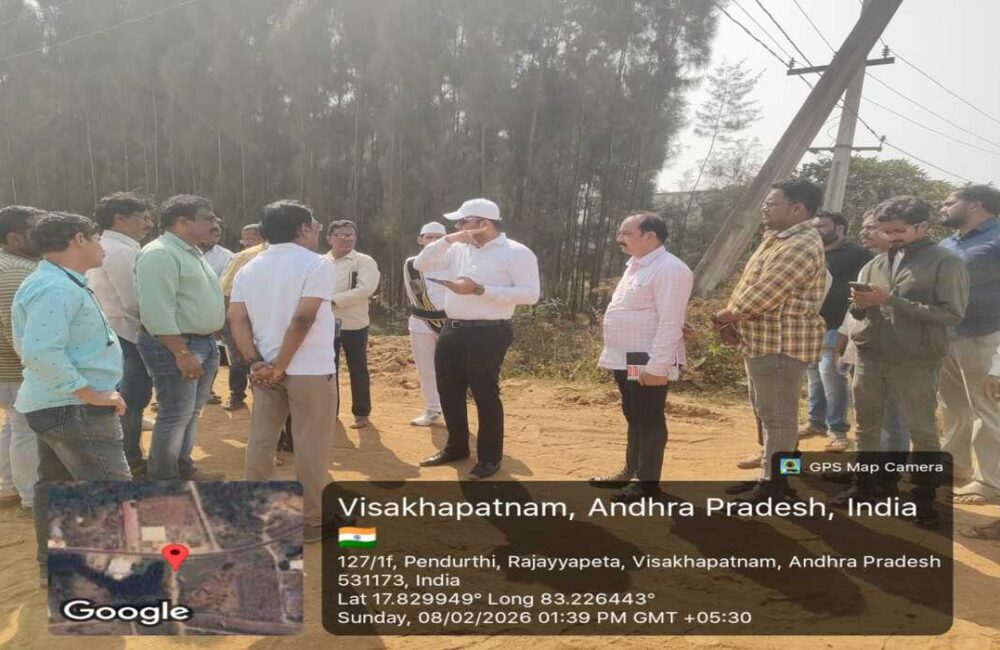 GVMC chief seeks faster airport road works