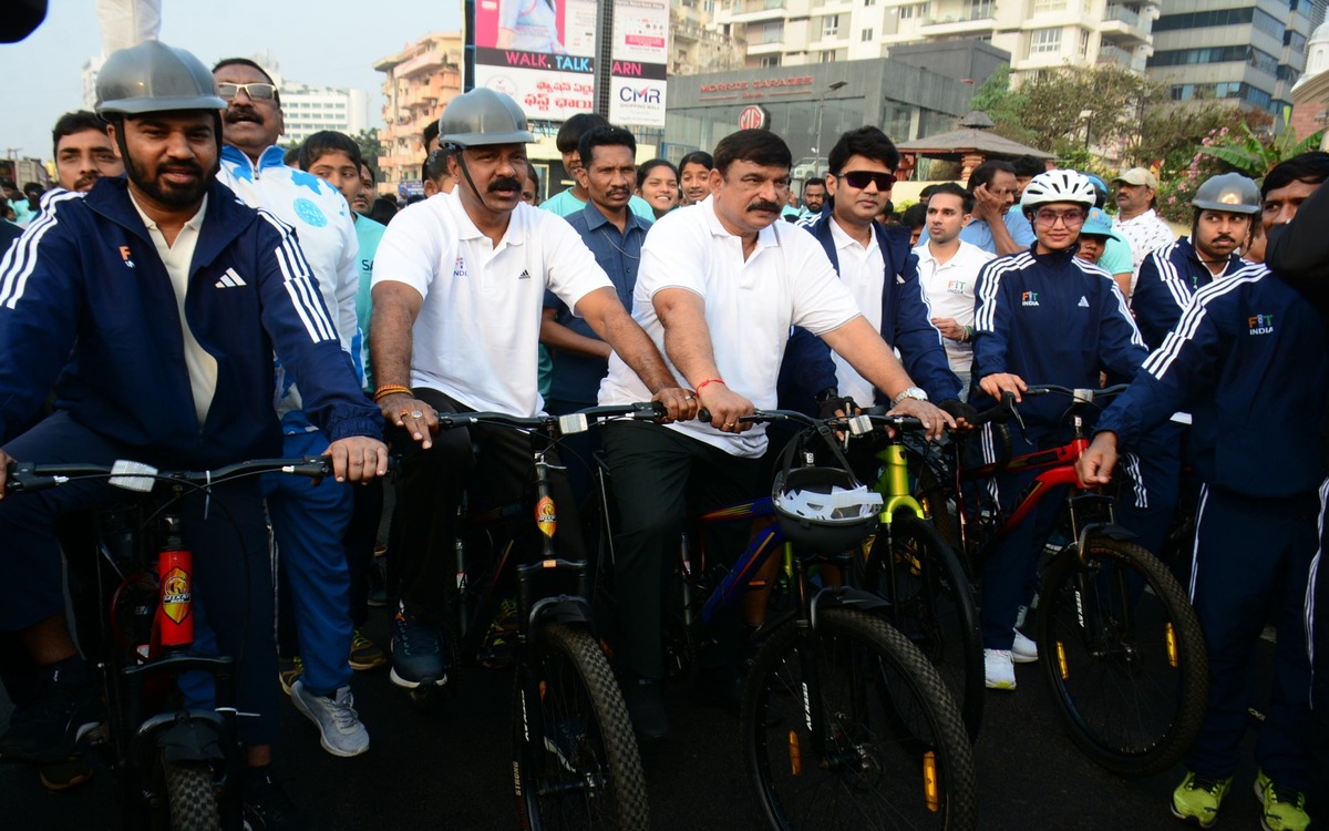 800 Cycle for Fitness at RK Beach Under Fit India Sundays