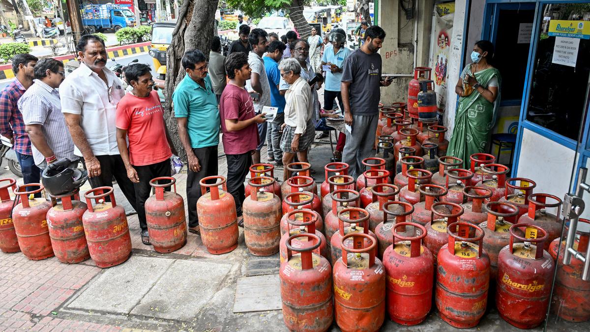 Lpg deliveries delayed, consumers face long waits