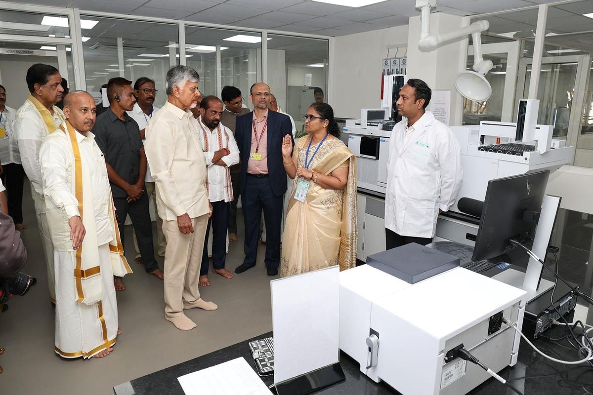 Naidu launches ₹25-crore food safety lab at Tirumala
