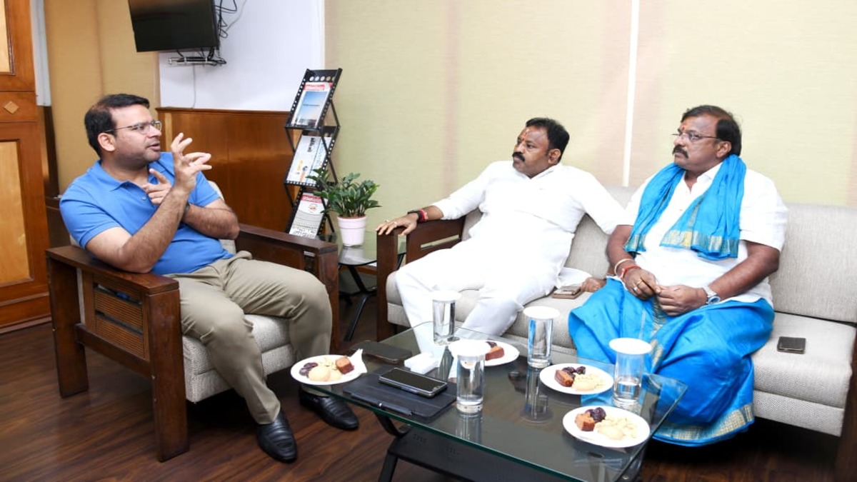 Ballari delegation lauds GVMC initiatives