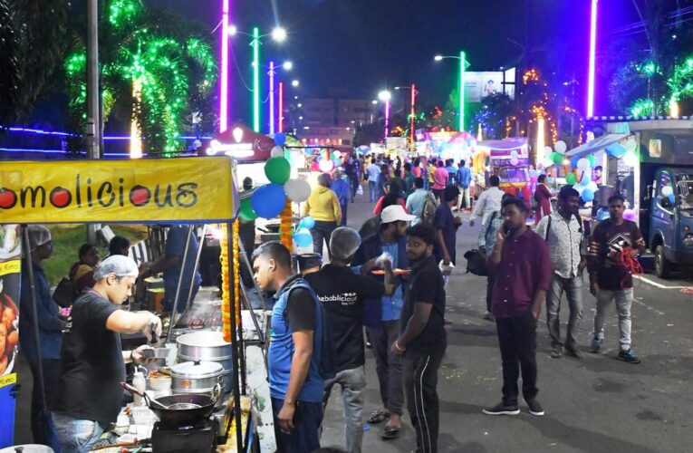 Vizag food court vendors protest rehab delay