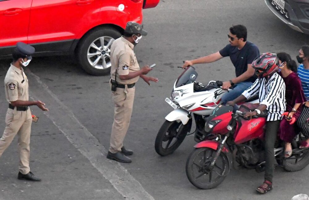 20,866 traffic violations booked in Vizag during nine-day drive