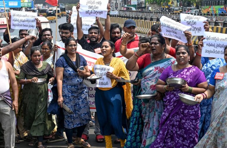 Vizag Night Food Vendors’ Stir Enters Day 17, Distress Deepens