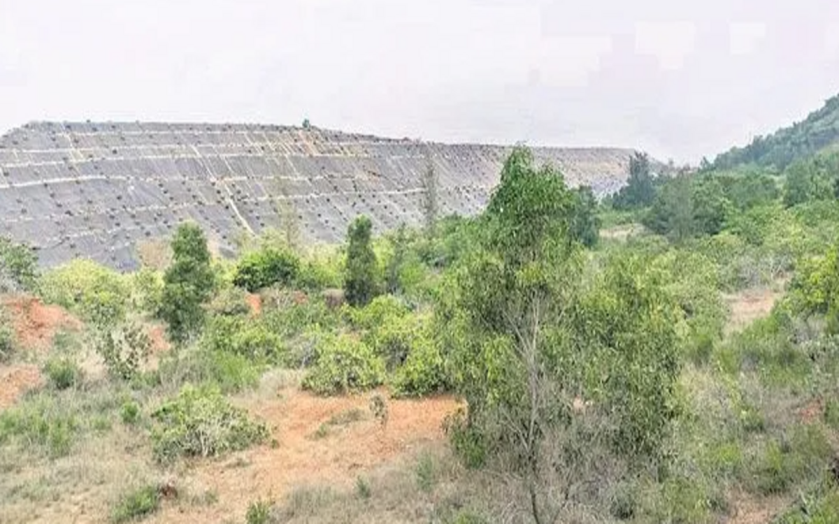 Parawada landfill land notified, 2005 allocation revised