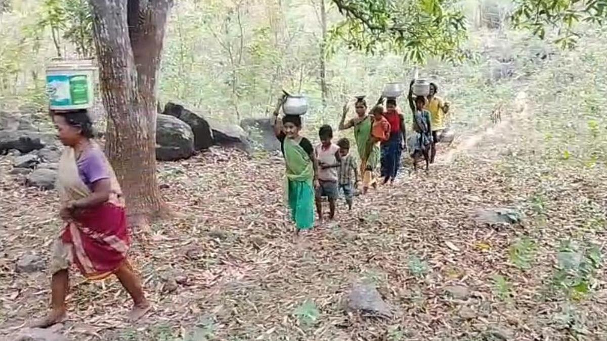 Tribals in Remote Rompilli Hamlets Plead for Safe Drinking Water