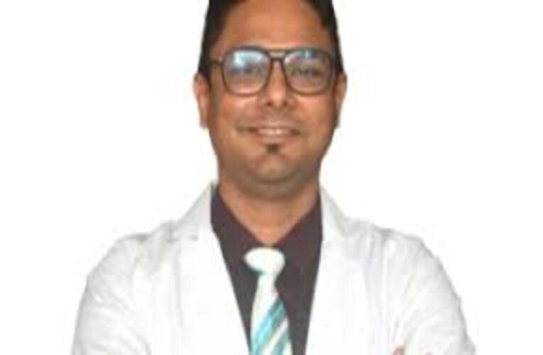 Dr Ravi Shankar Honoured for Excellence in Precision Oncology