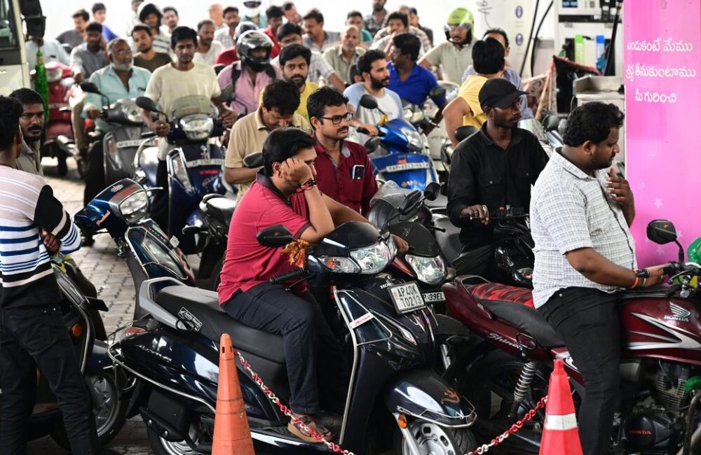 Rush at fuel stations amid shortage fears causes long queues