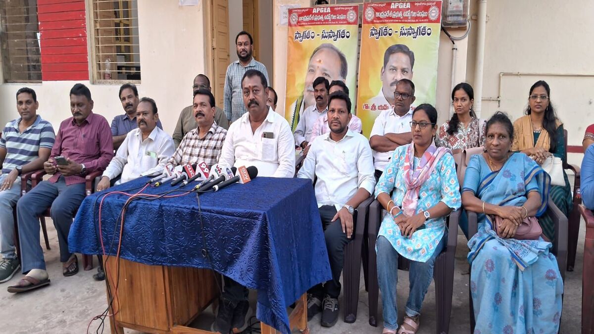 APGEA launches Employees Grievance Program in Visakhapatnam