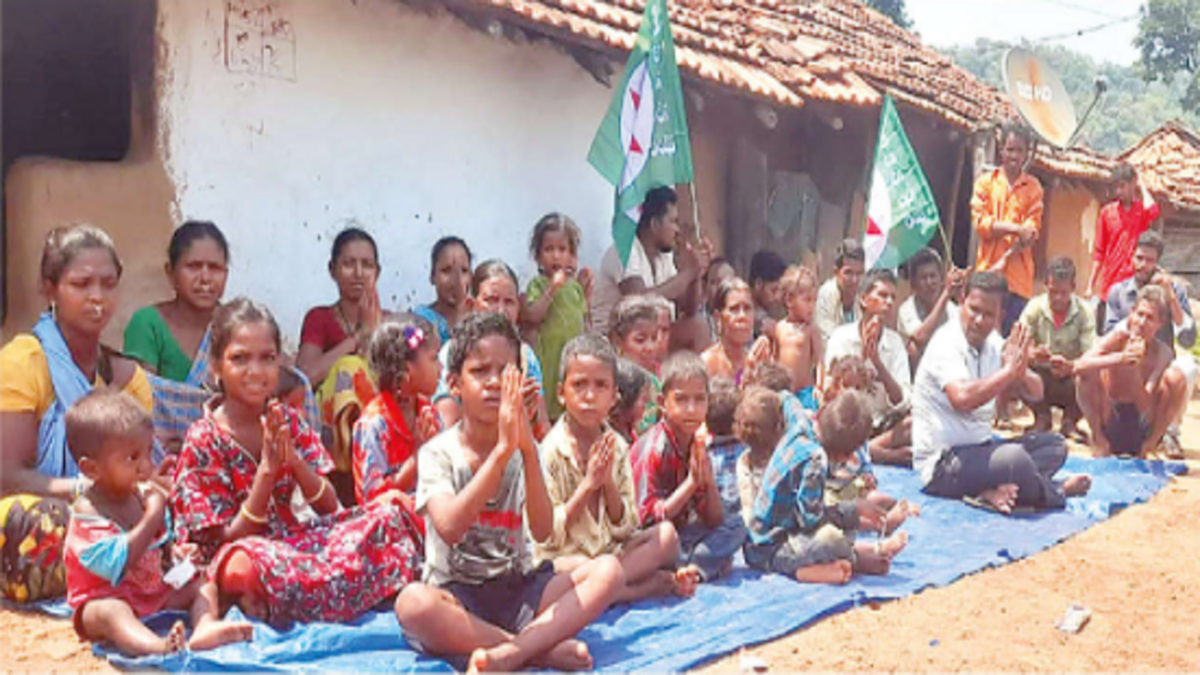 Tribals seek school, Anganwadi centre in Anakapalli hamlets