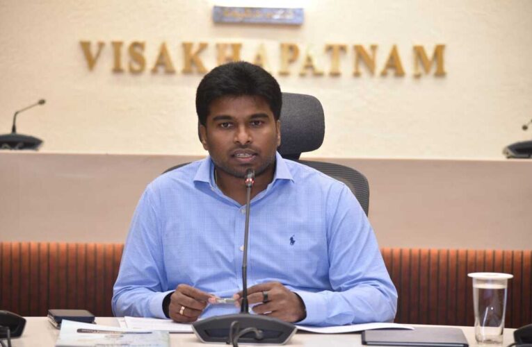 Collector calls for faster self-enumeration ahead of Census-2027