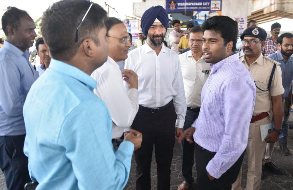 Collector sets June deadline for Bhogapuram airport road works