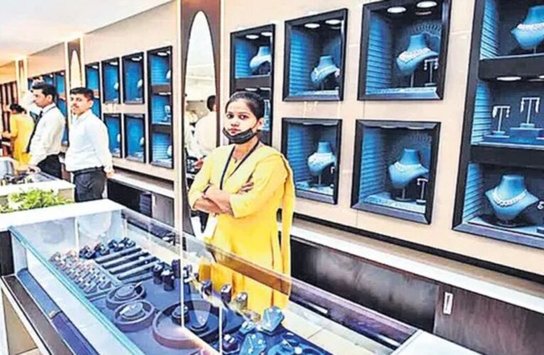 Visakhapatnam Workers Seek ‘Right to Sit’ Amid Health Concerns