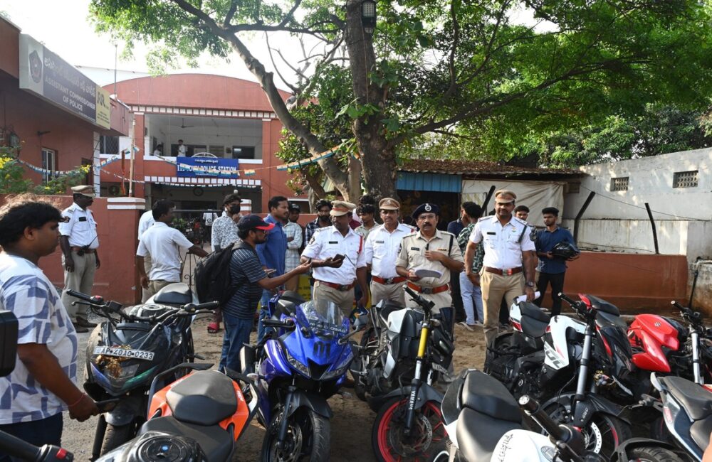 City cops crack down on illegal bike racing gangs, seize 15 motorcycles