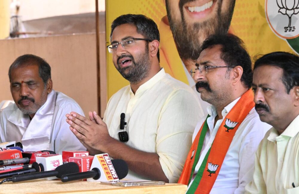 Bhogapuram airport inauguration likely on July 5: MP
