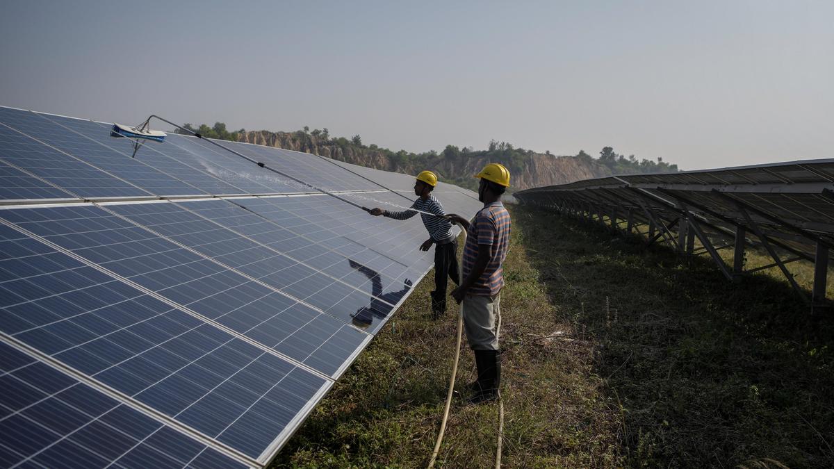 DCIL commissions solar rooftop plant at Visakhapatnam headquarters