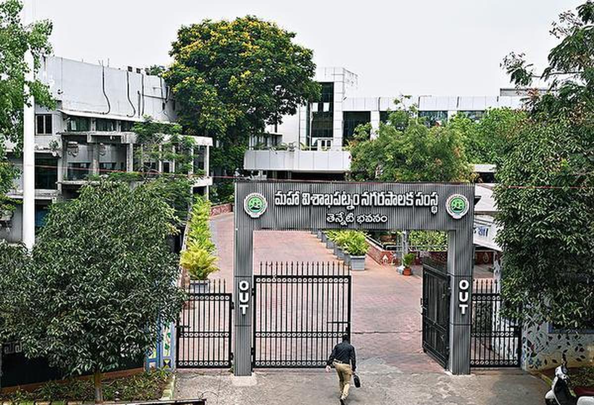 GVMC to form committee to address workers’ grievances